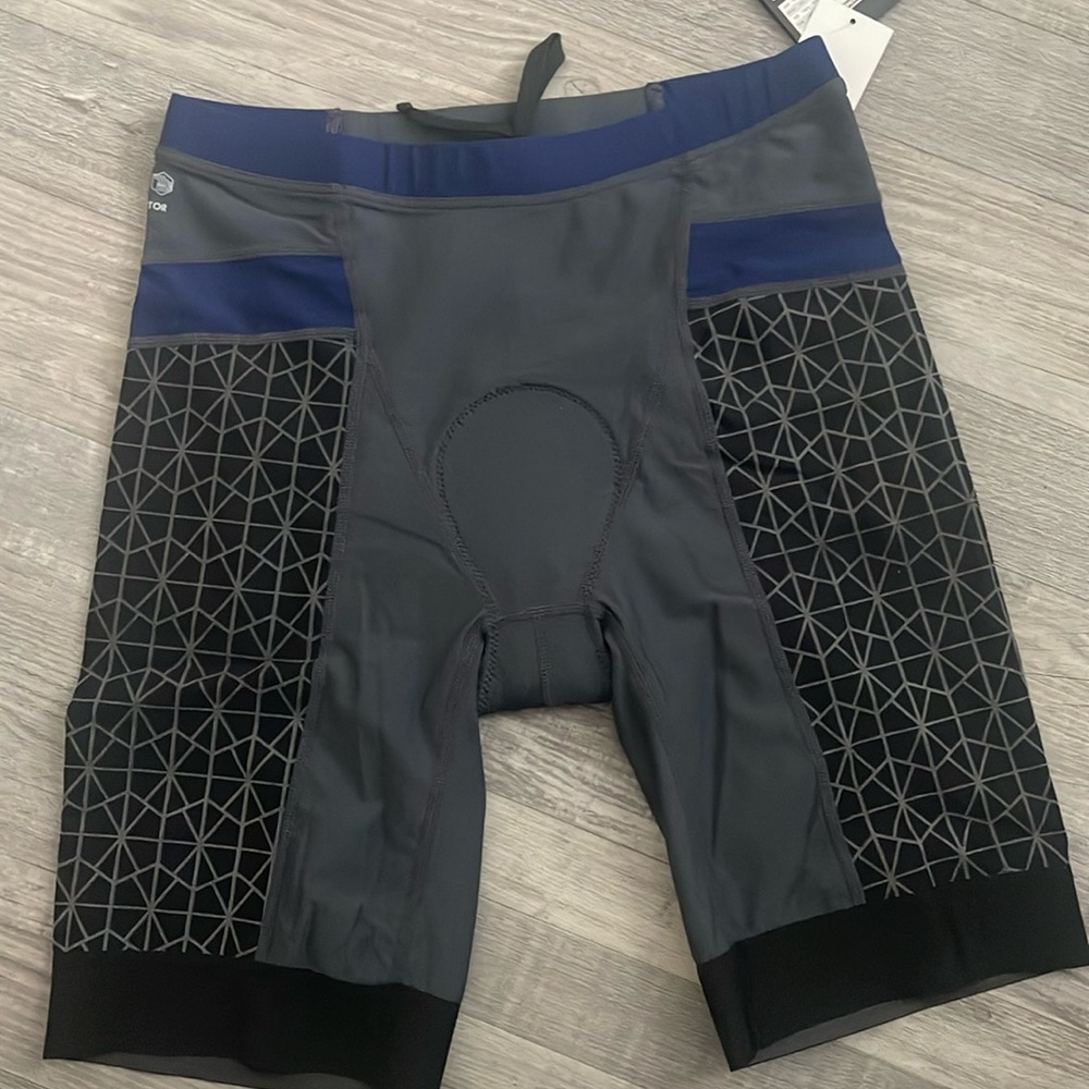 Men’s triathlon, short size medium